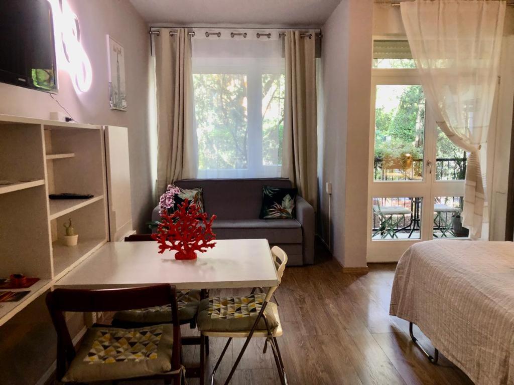 Residence Villa Alba Room Nr 221 Gardone Riviera Buitenkant foto